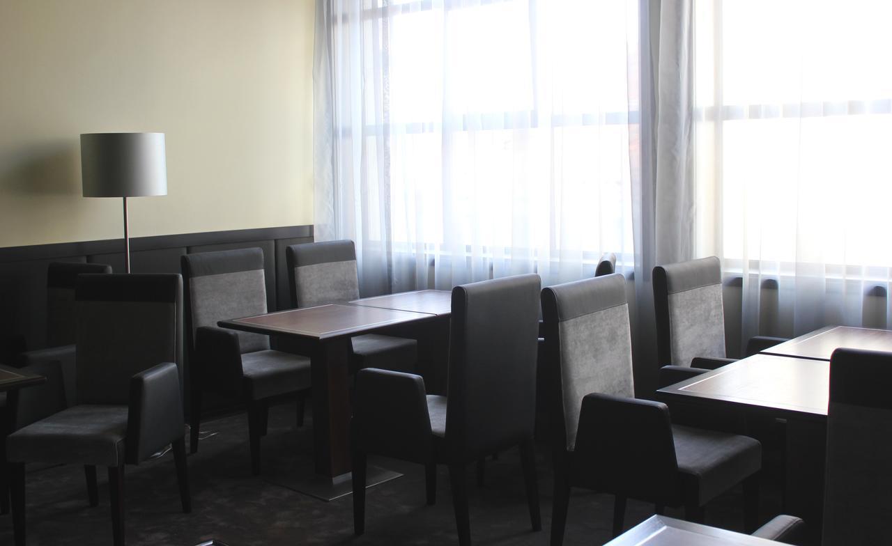 Hotel M Espinho  Bagian luar foto